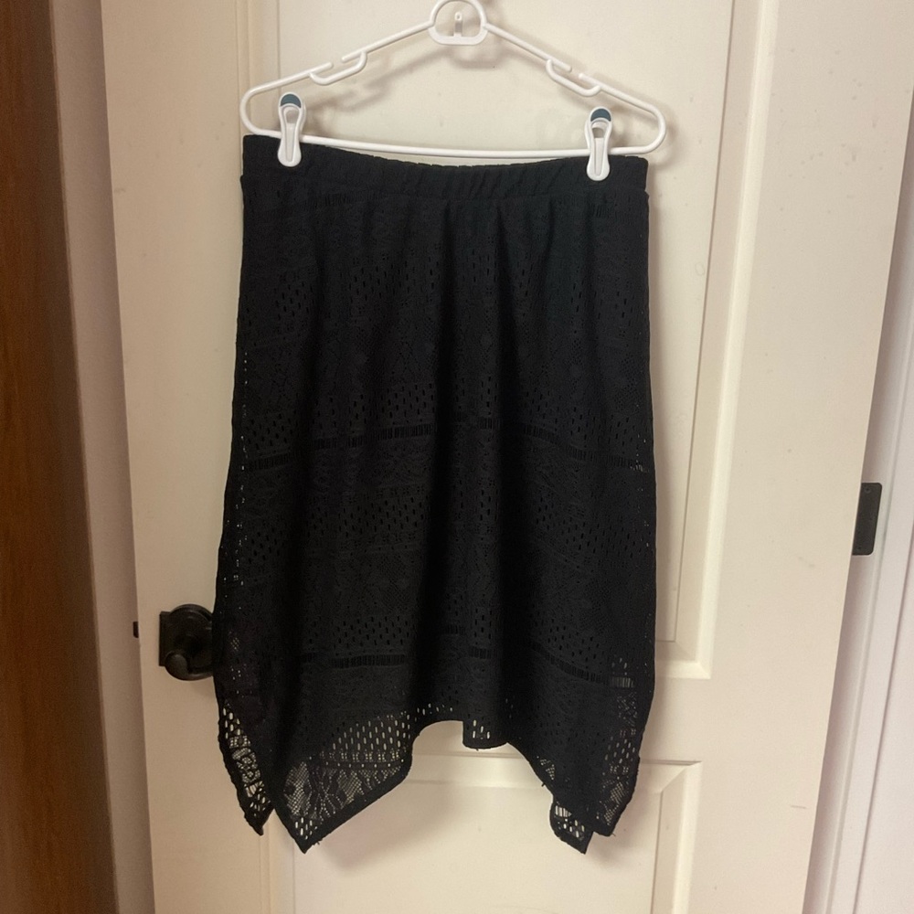 NWOT Asymetrical elastic waist Skirt With Lining Size L